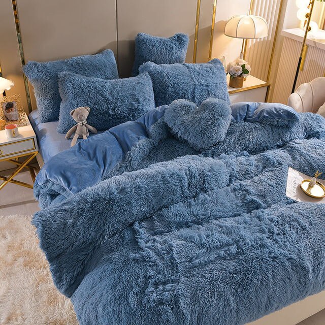 Cozy bedding set for ultimate comfort 